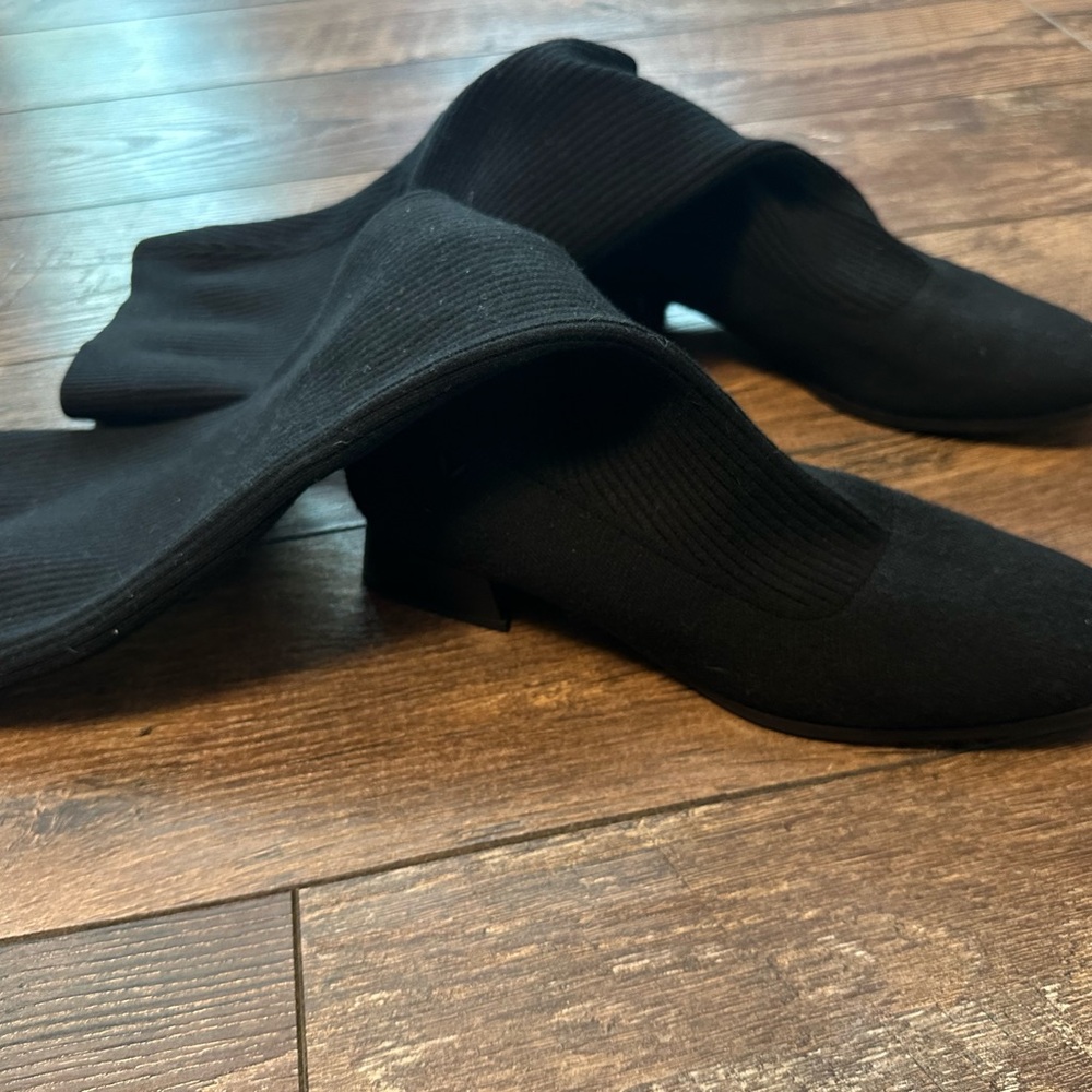 Vivaia Tara Pro Square-Toe Knee-High Boots Size EU 41.5 / US 9.5 Women’s Black